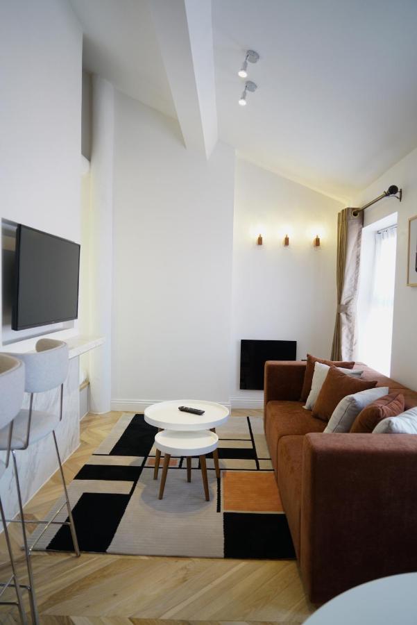 Trueman Court Luxury Serviced 5*