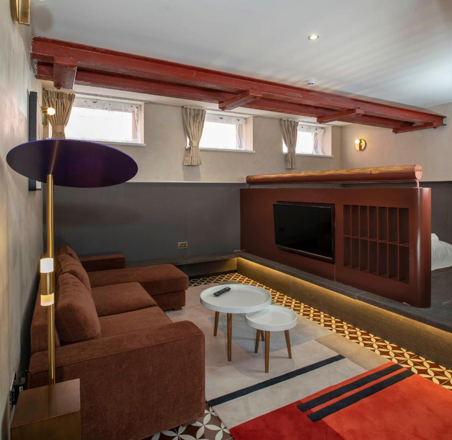 Trueman Court Luxury Serviced 5*